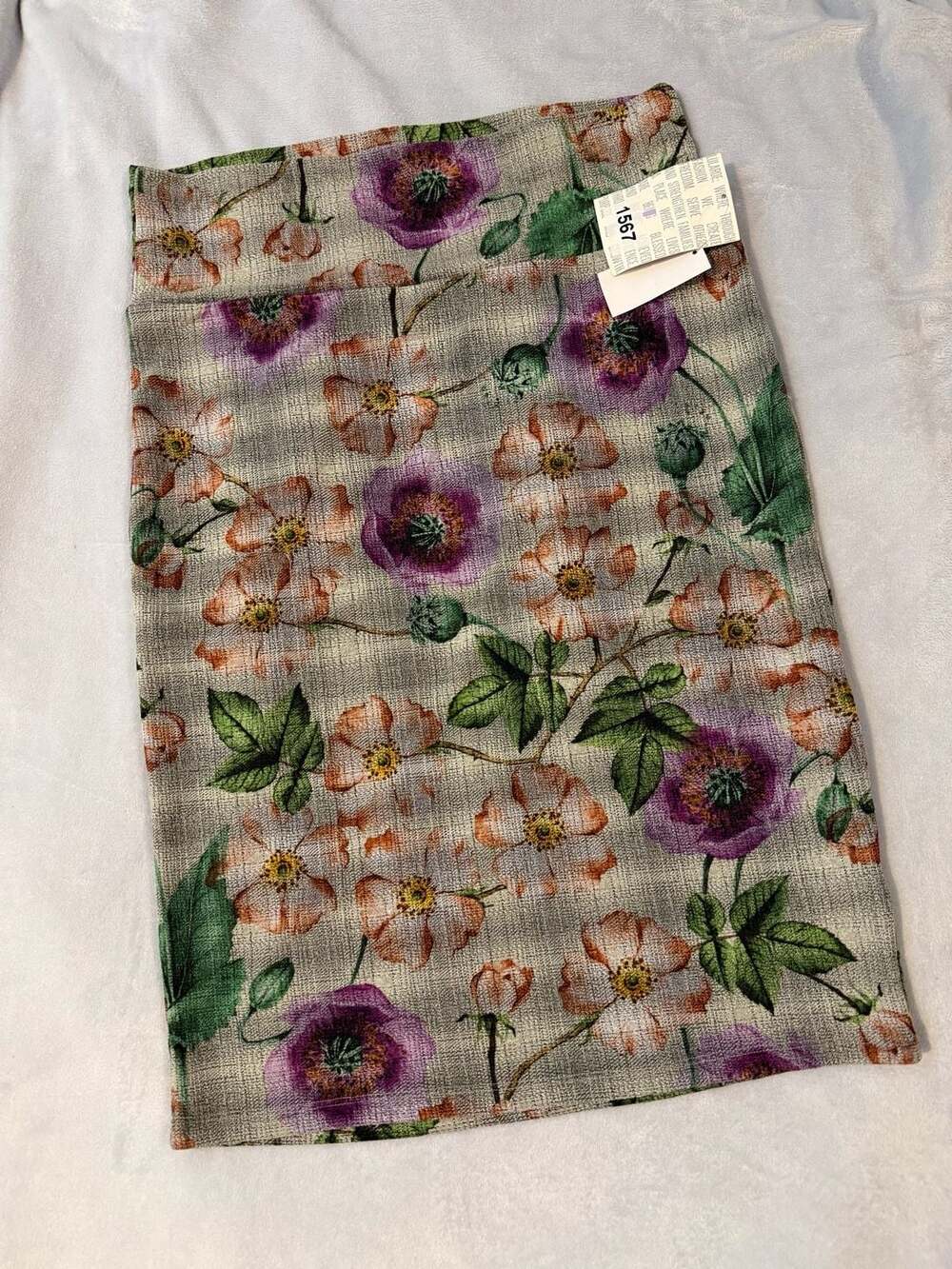 LuLaRoe Cassie Pencil Skirt Size L Grey Purple Red Floral Print